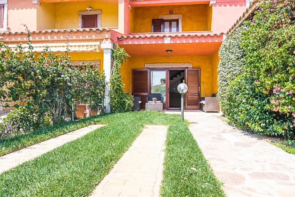 Villa Molly Сан-Теодоро Экстерьер фото